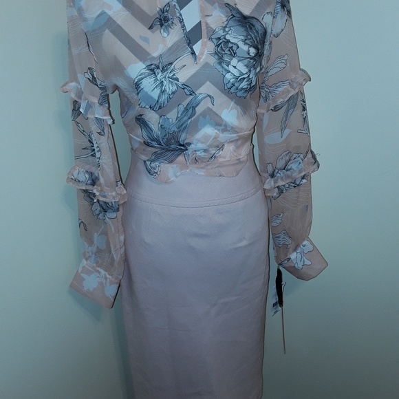 California Waves Tops - Floral long sleeves blouse